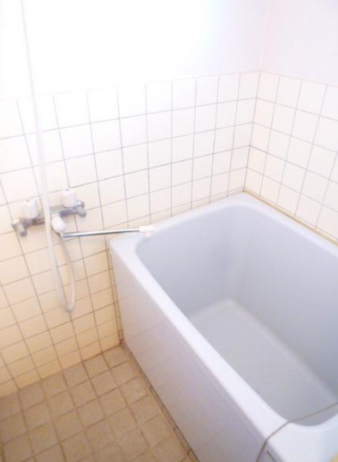 大野ビルの浴室