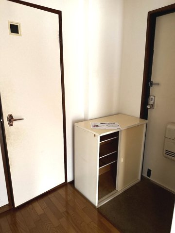 ファーストハウス