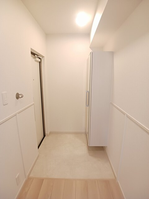 グロブナーコート丹波口の玄関