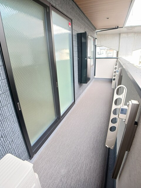 グロブナーコート丹波口のバルコニー