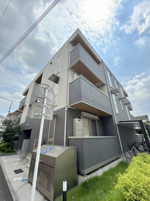 武蔵野市西久保３丁目のアパート