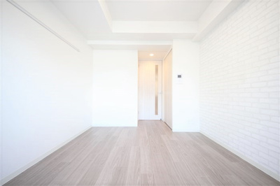 【洋室】 | プレサンス大手前ピリオド