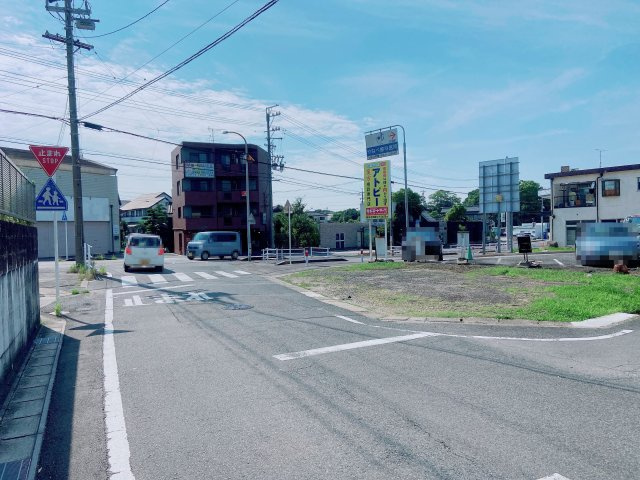 半田市岩滑中町1丁目　土地の前面道路含む現地写真