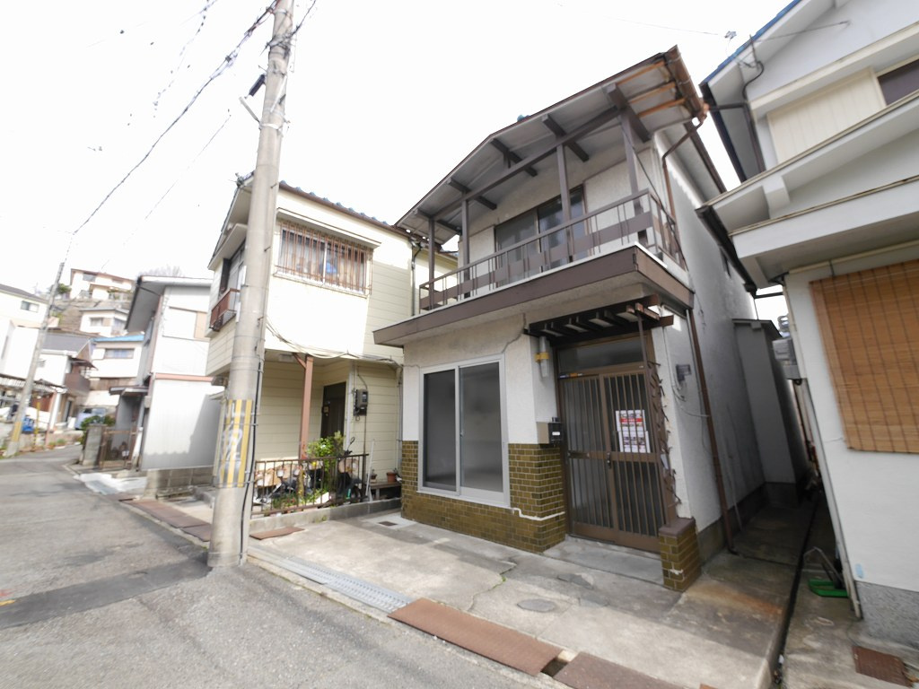 長田区花山町2丁目7-11戸建の外観