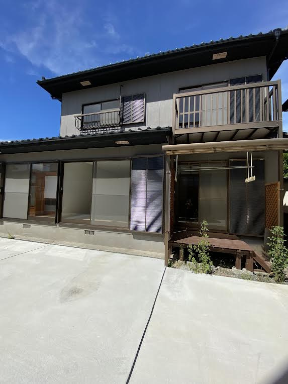 八代市日置町戸建の外観