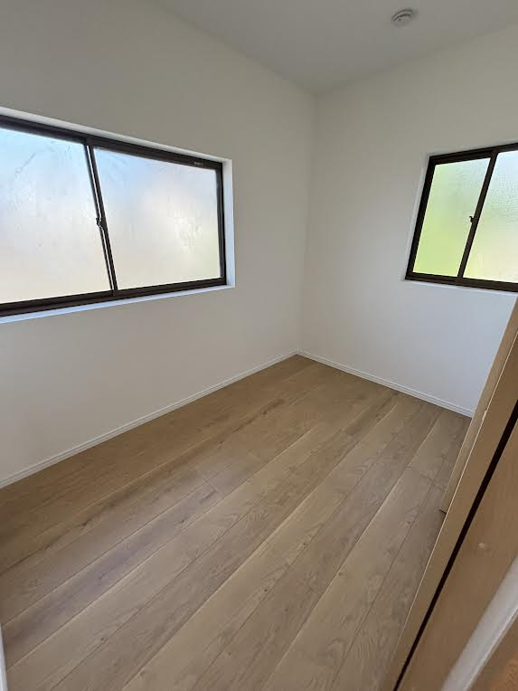 八代市日置町戸建の洋室