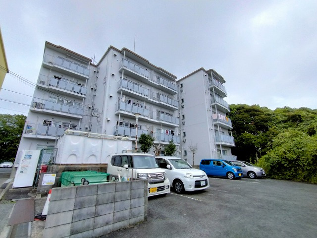 神戸市須磨区白川台７丁目の賃貸マンションの外観
