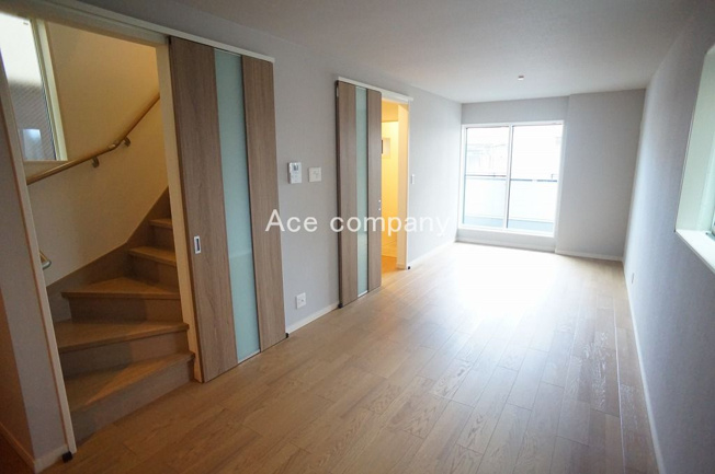 【居間・リビング】 | 八尾市東弓削1丁目 | 【LDK：16.6帖】