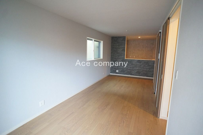 【居間・リビング】 | 八尾市東弓削1丁目 | 【LDK：16.6帖】