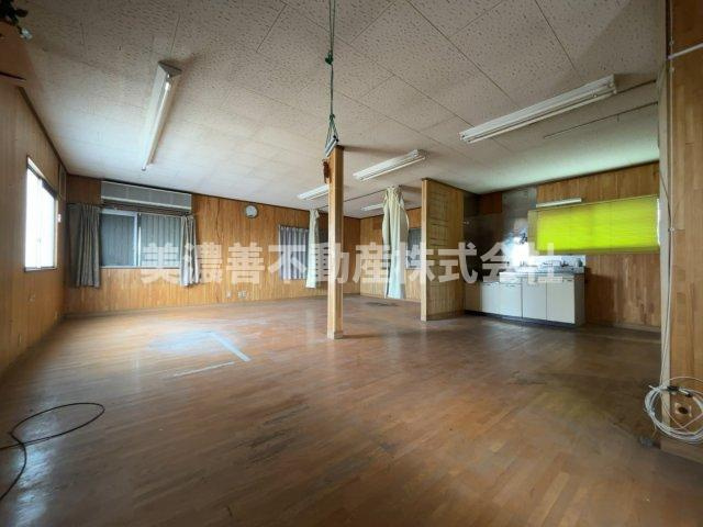 ６４９６３　羽島市正木町新井倉庫の内装