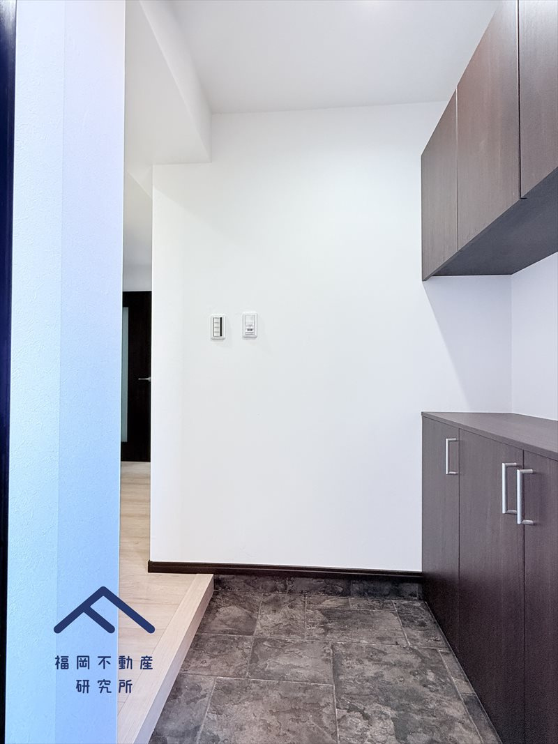 グランピアマンションやよい坂の玄関