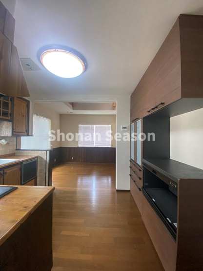 【キッチン】 | オール電化住宅なので、光熱費が一本化でき、固定費節約にもつながりますよ！