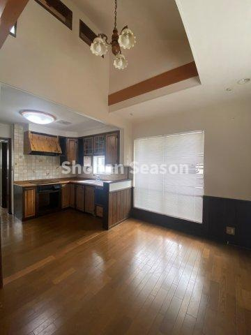 【居間・リビング】 | 電気代が安く抑えられるエコキュートは令和５年３月に交換済みです！