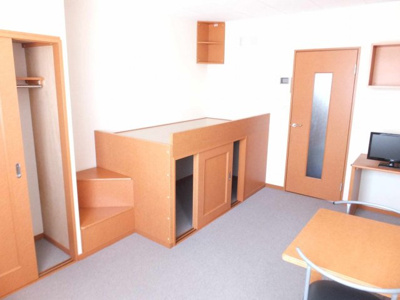 【居間・リビング】 | レオパレスポーラスターＢ