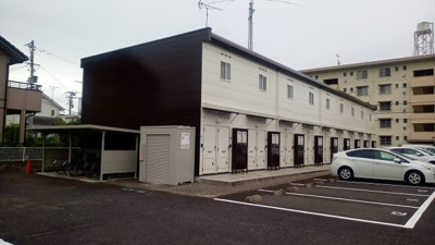 【外観】 | レオパレスポーラスターＢ | 2022年9月外壁塗装いたしました。