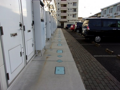 【玄関】 | レオパレスポーラスターＢ