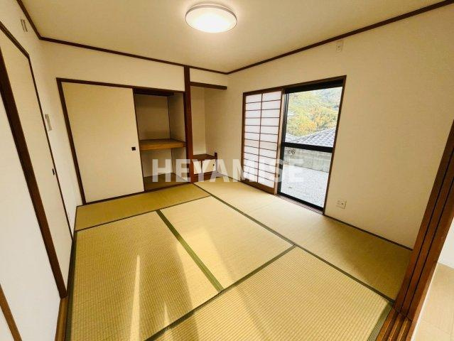 長崎市鶴の尾町　２階建4SLDKの和室