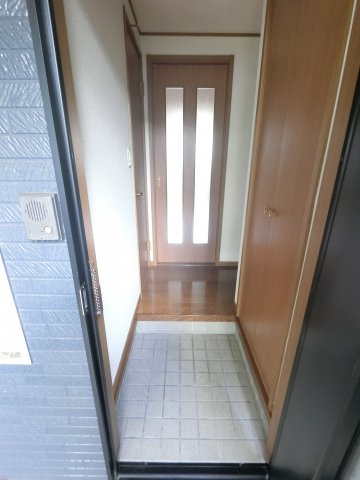 【玄関】