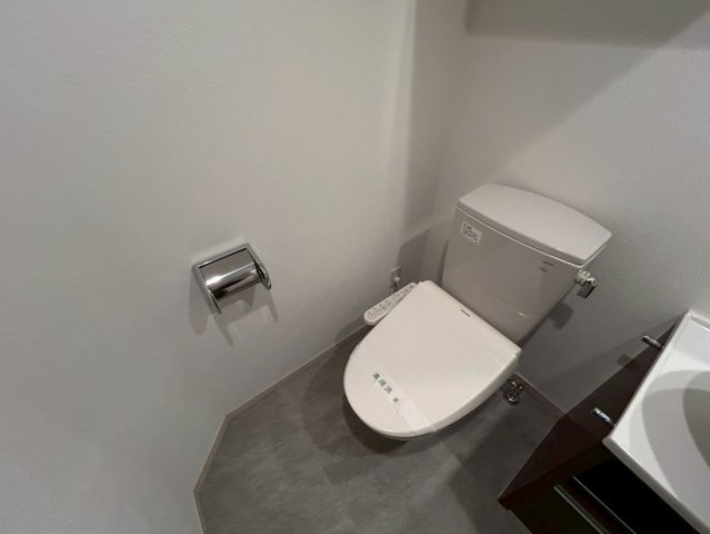 アーデン京町堀ウエストのトイレ