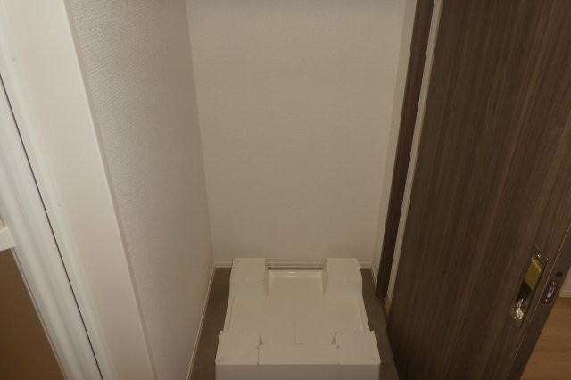 倉敷市中央２丁目のアパートのその他|洗濯機置き場