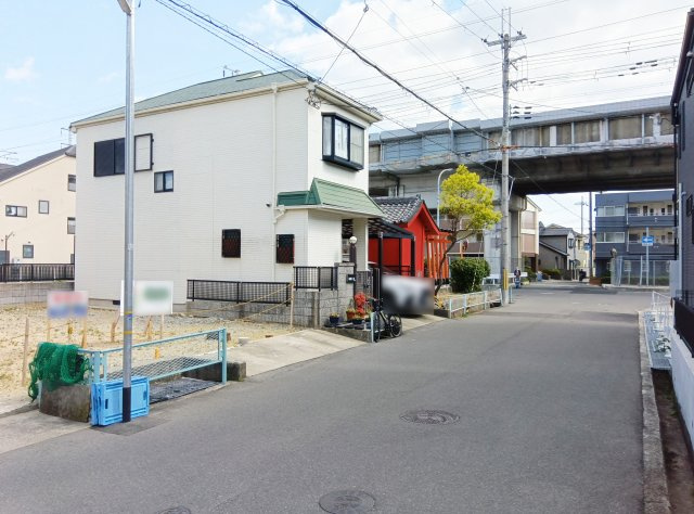 上大市１丁目土地の前面道路含む現地写真