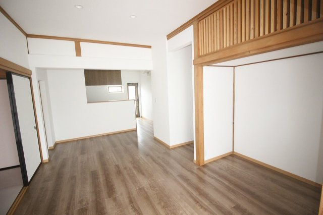小山市喜沢の居間・リビング|レトロ可愛らしいお家ですよ