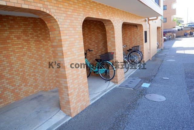 茅ヶ崎市赤羽根　ライオンズマンション湘南茅ヶ崎の駐車場|駐車スペース◇