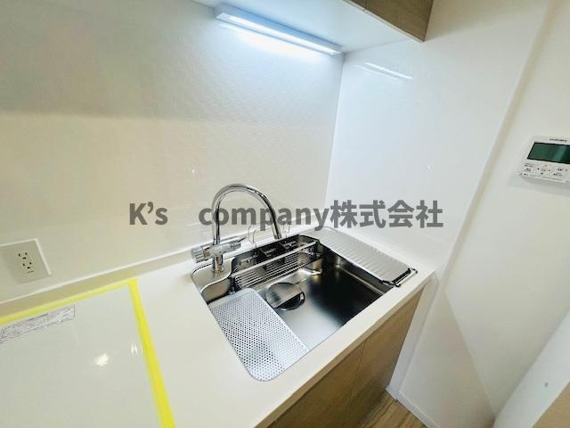 茅ヶ崎市赤羽根　ライオンズマンション湘南茅ヶ崎のキッチン|扱いやすいステンレス素材のシンク◇