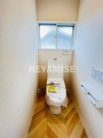 女の都3丁目戸建のトイレ