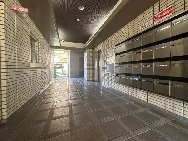 ライオンズマンション須磨妙法寺のエントランス