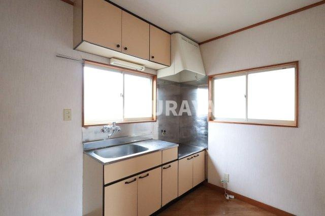 根岸コーポB棟（福居町）のキッチン|2025年4月撮影。