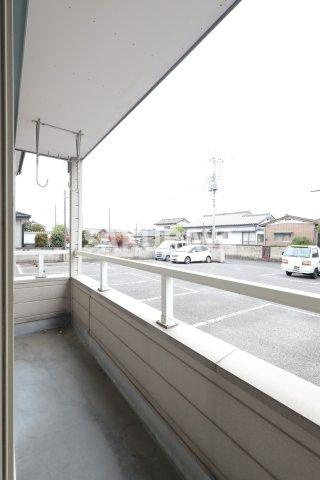 根岸コーポB棟（福居町）のバルコニー|2025年4月撮影。