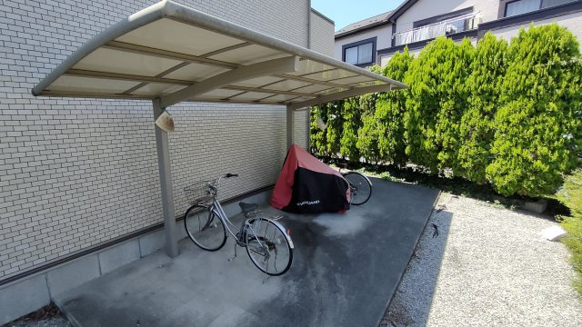 メゾン桜のその他共用部分|駐輪場です