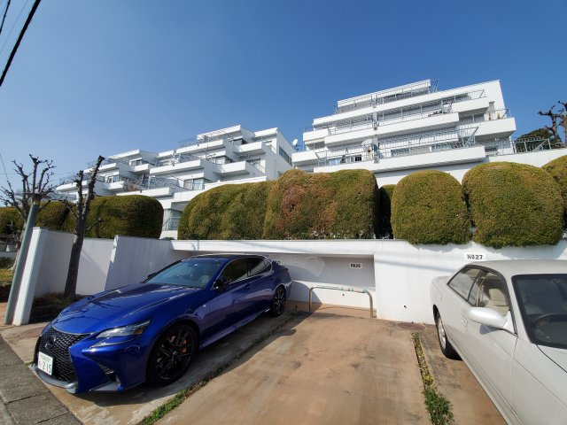 【外観】南ヶ丘アイリスＢ号棟 