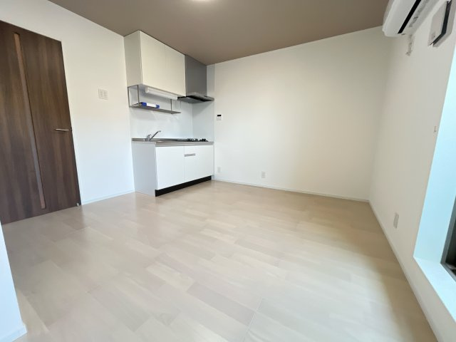 estellaの居間・リビング|別部屋同一間取りのお写真となります。