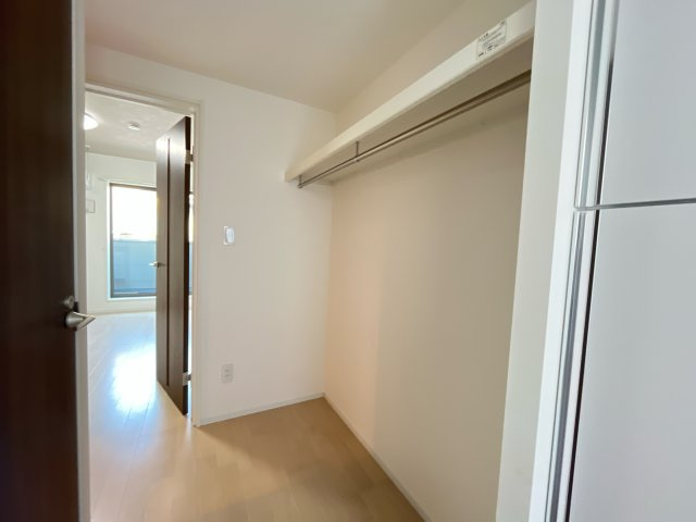 estellaの玄関|別部屋同一間取りのお写真となります。