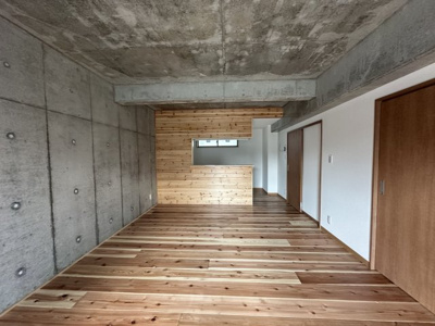 【居間・リビング】 | アッパーヤード