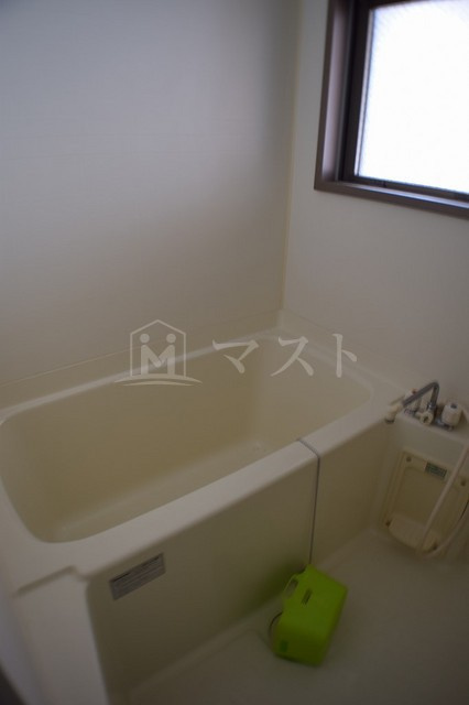 JUNWAⅢの浴室|換気窓有り