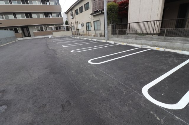 D-room天神町の駐車場|駐車場