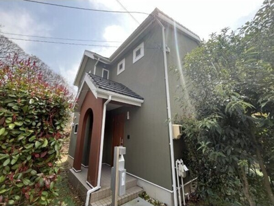 【外観】 | キャトルセゾンA棟B棟C棟D棟 犬猫可(フルリノベ戸建) 駐車場2台込賃料