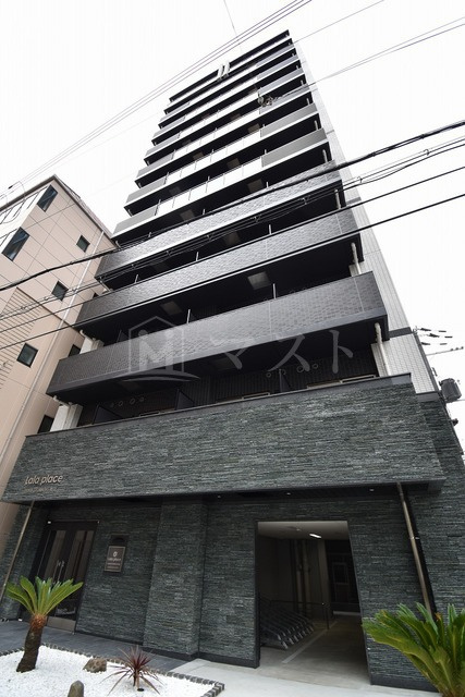 ララプレイス大阪新町ヴェレの外観