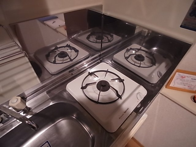 神戸市兵庫区松本通４丁目のアパート