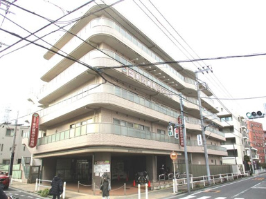 慈誠会東武練馬中央病院まで174m