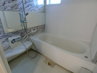 【浴室】 | エミネンス久米田