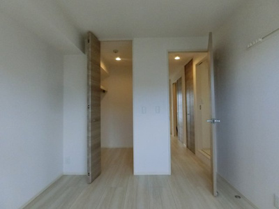 【寝室】 | エミネンス久米田