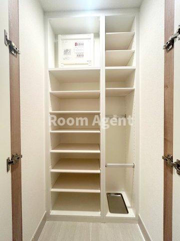 ブランシエスタ泉の玄関