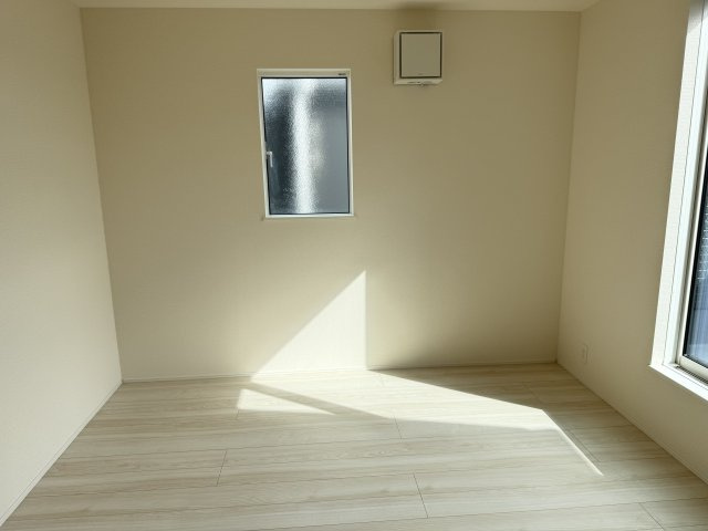 リナージュ高崎新保田中町24-1期　2号棟の洋室|２階洋室3です