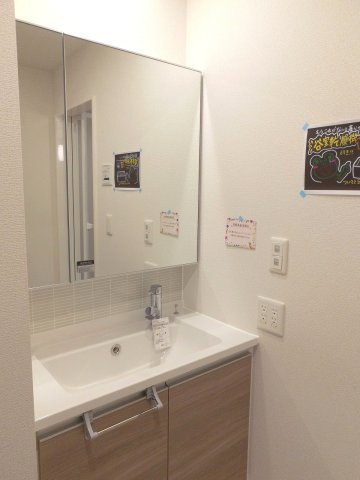 アグレアーブルの洗面所