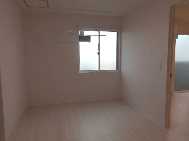 アグレアーブルの洋室
