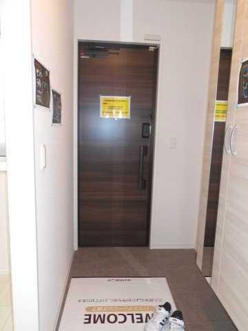 アグレアーブルの玄関